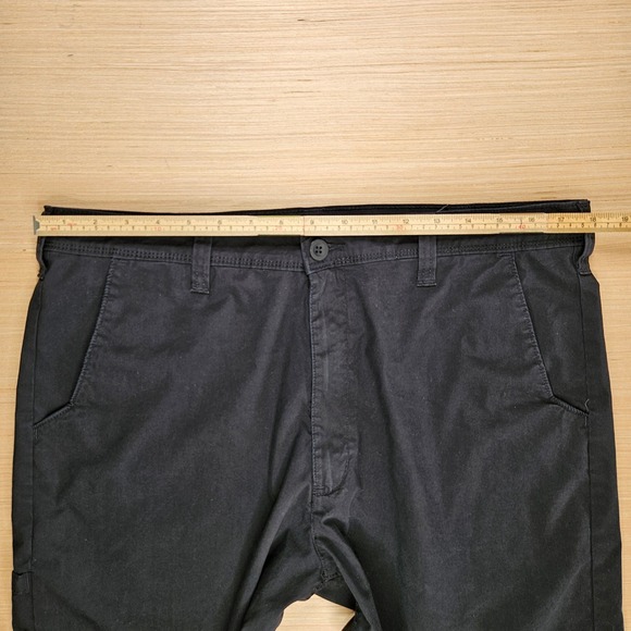 Dickies Temp-IQ Shorts Mens 36 Black Cooling Regular Fit Workwear SR601BK - Picture 9 of 11